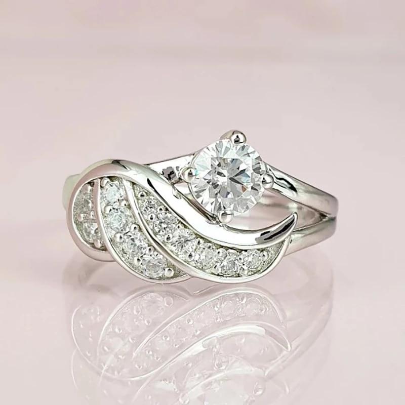 Angel'S Embrace Ring