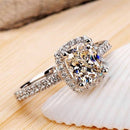 Bague De Promesse Carrée Midi