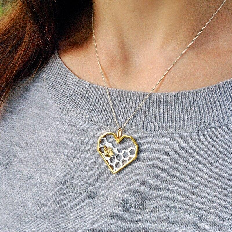 Collier À Cœur En Nid D'Abeille