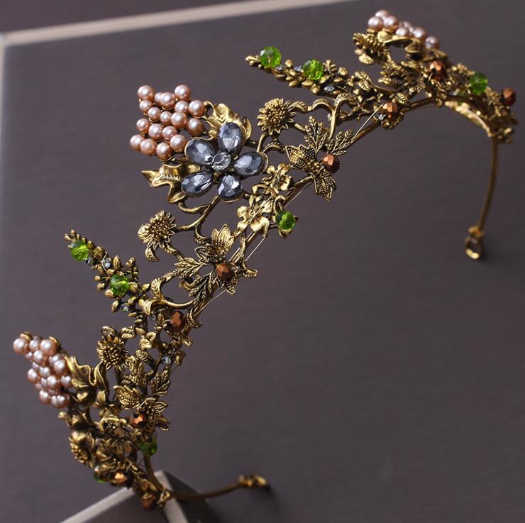 Tiare De La Reine De La Forêt